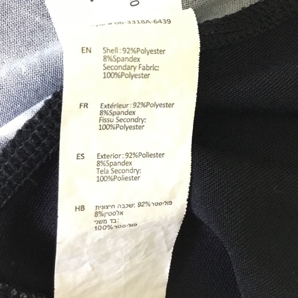 Performance black and white hoodie - Picture 3 of 3